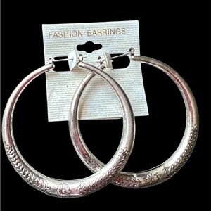 Fashion Jewelry Silver-Tone Floral Hoop Earrings